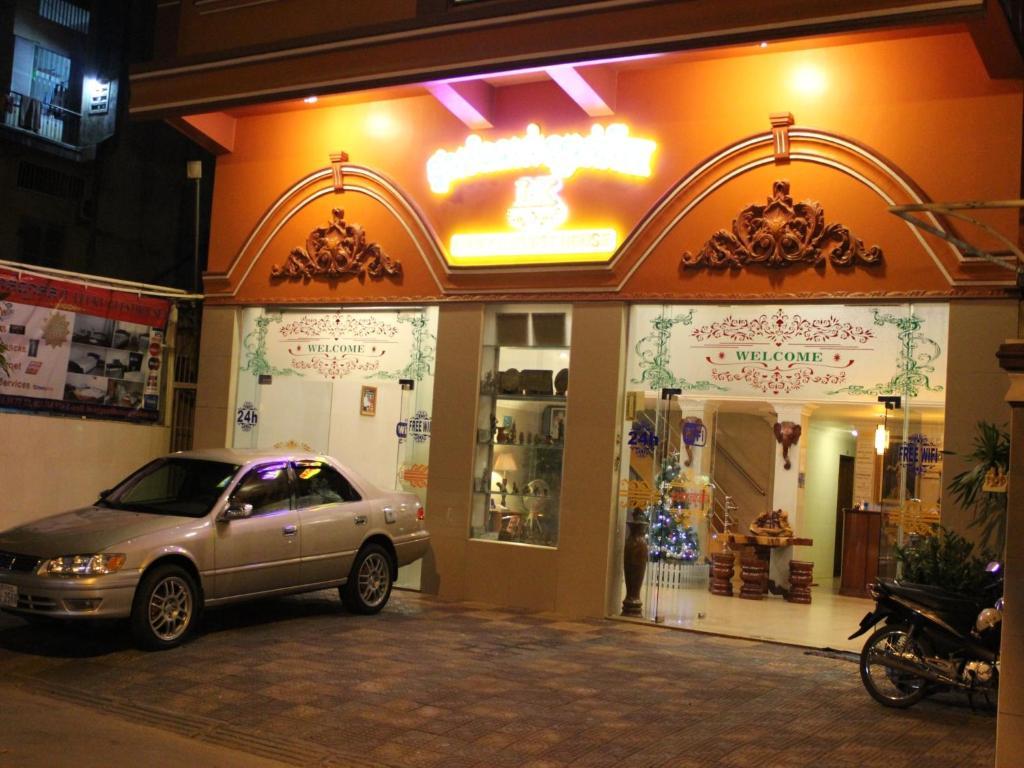 Lucky 2 pensión Phnom Penh Exterior foto